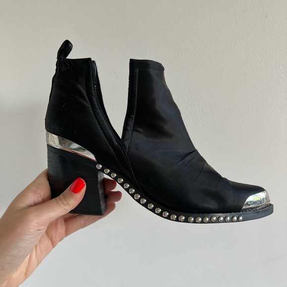 Jeffrey Campbell Black Boots - Picture 2 of 12